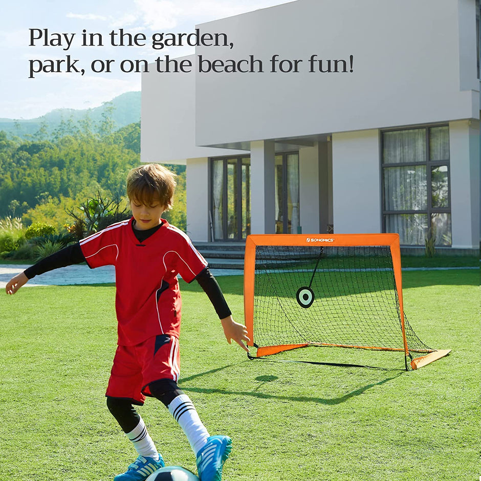 Set of 2 Portable Football Nets – Fibreglass – Black – Includes Targets and Training Cones