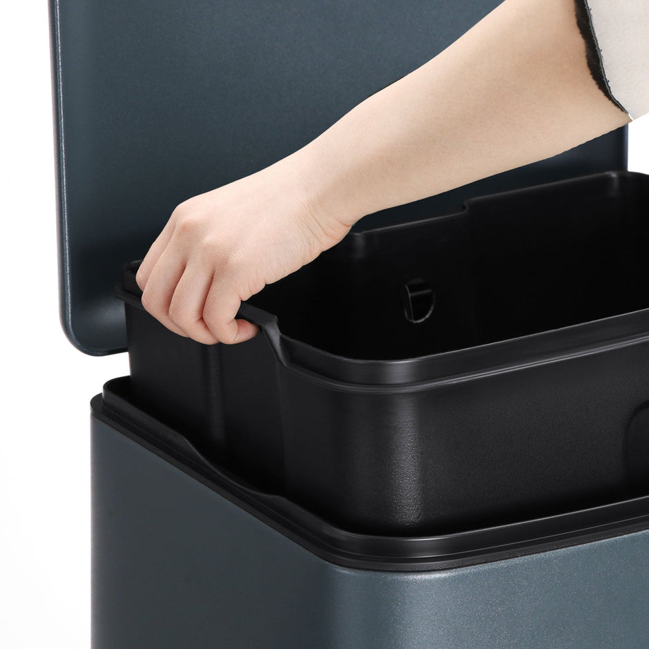 Step Trash Can – Stainless Steel – Grey – 30L Capacity with Soft Close Lid