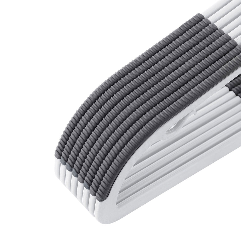 Coat Hangers – Heavy Duty Plastic – Grey – Non-Slip Design, Space-Saving with 360° Swivel Hook