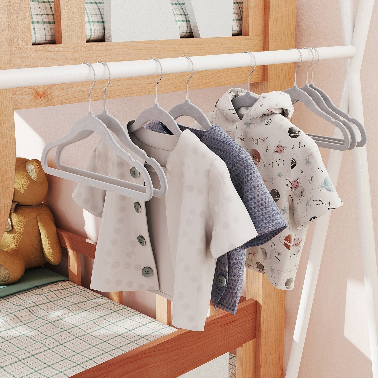 Baby Hangers – Velvet – Light Pink – Non-Slip, Rose Gold Hooks – 30 Pack, 30 x 20.5 cm