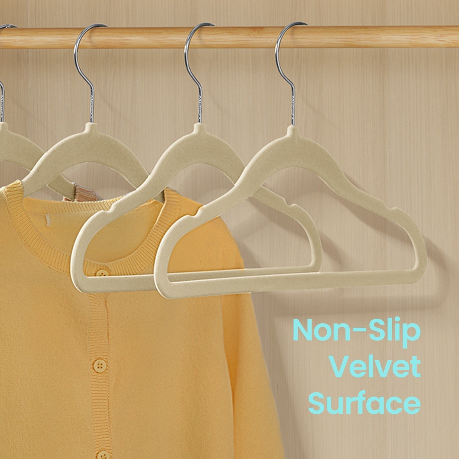 Baby Hangers – Velvet – Light Pink – Non-Slip, Rose Gold Hooks – 30 Pack, 30 x 20.5 cm