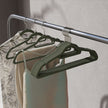 Velvet Hangers – Black – Set of 20 – Ultra Thin Space Saving with Rose Gold 360 Degree Swivel Hook