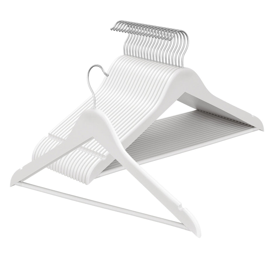 Set of 20 Solid Birch Wood Clothes Hangers – Natural Beige – 360° Swivel Hooks
