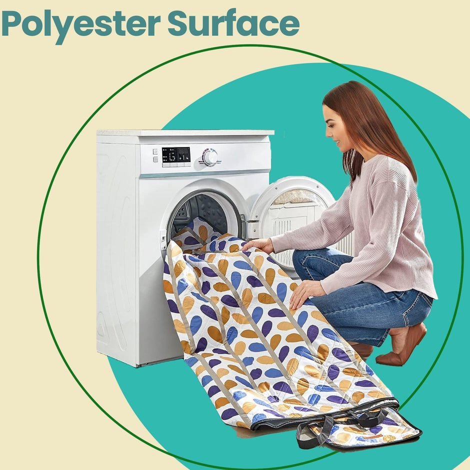 Large Picnic Blanket – Waterproof Fabric – Leaf Pattern – Machine Washable and Foldable