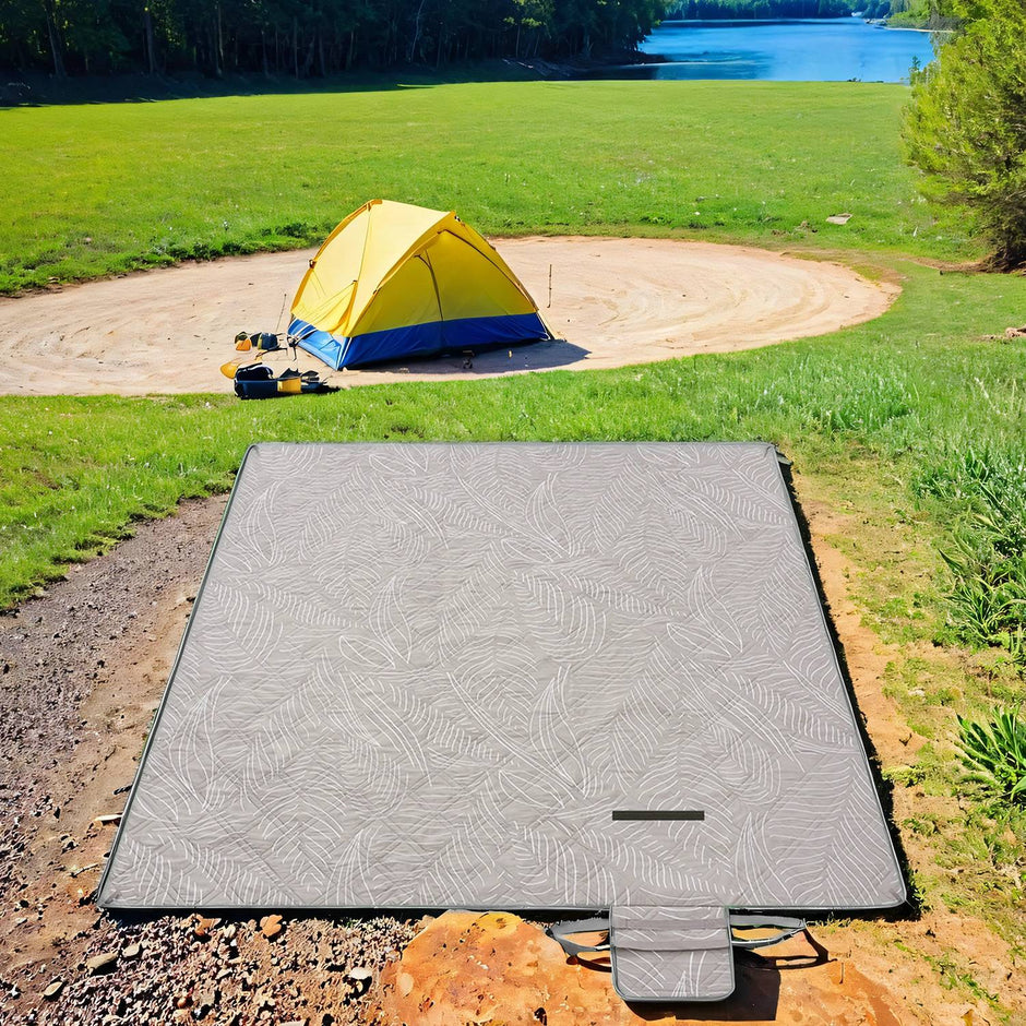 Picnic Blanket – Waterproof – Khaki with Leaf Pattern – Includes 4 Ground Pegs, Machine Washable, Large Size 200 x 200 cm