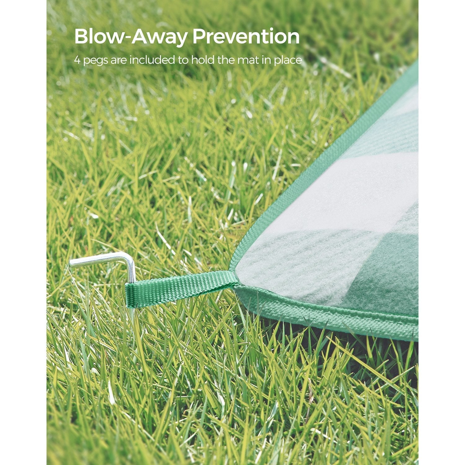 Picnic Blanket – Waterproof – Green and White – Foldable with Pegs – 300 x 200 cm