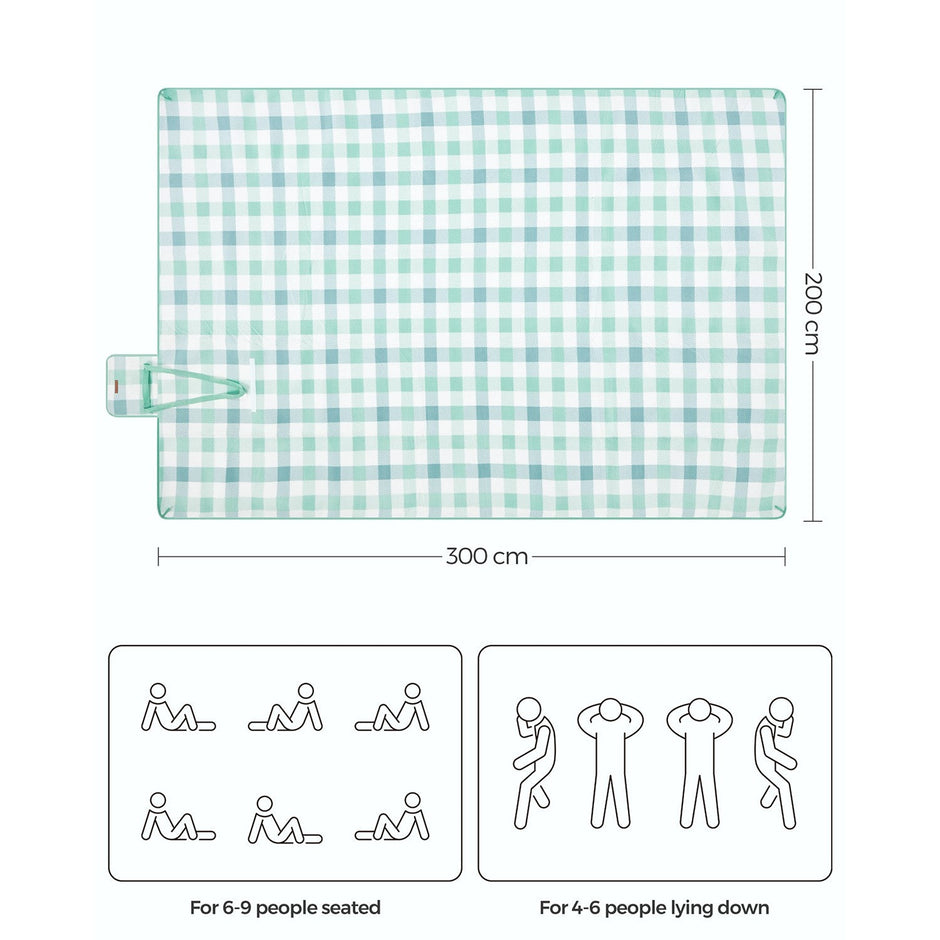 Picnic Blanket – Waterproof – Green and White – Foldable with Pegs – 300 x 200 cm