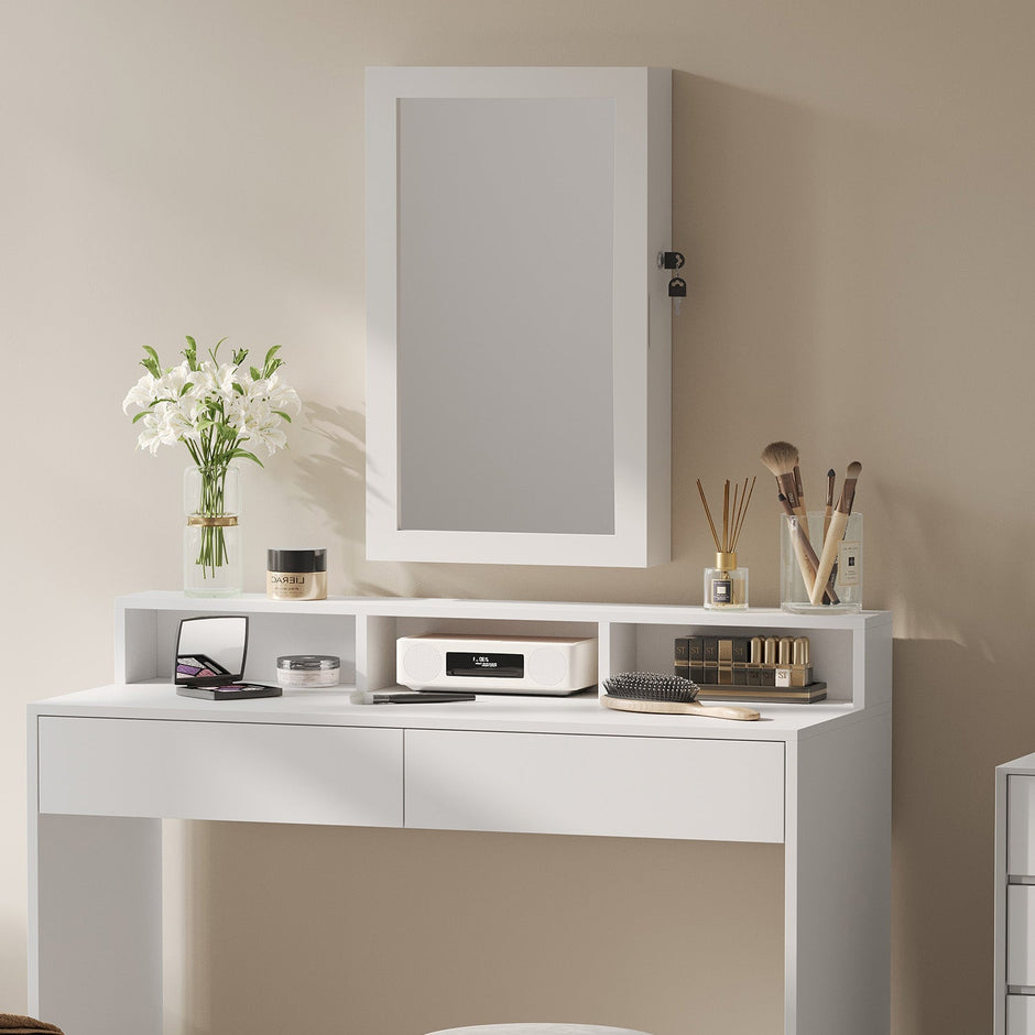 Lockable Jewellery Cabinet – Wood – White – Wall-Mounted with Mirror and Space-Saving Design
