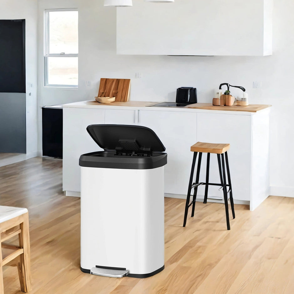 Tall Kitchen Trash Can – Stainless Steel – Silver – 50 L with Stay-Open Lid and Step-on Pedal