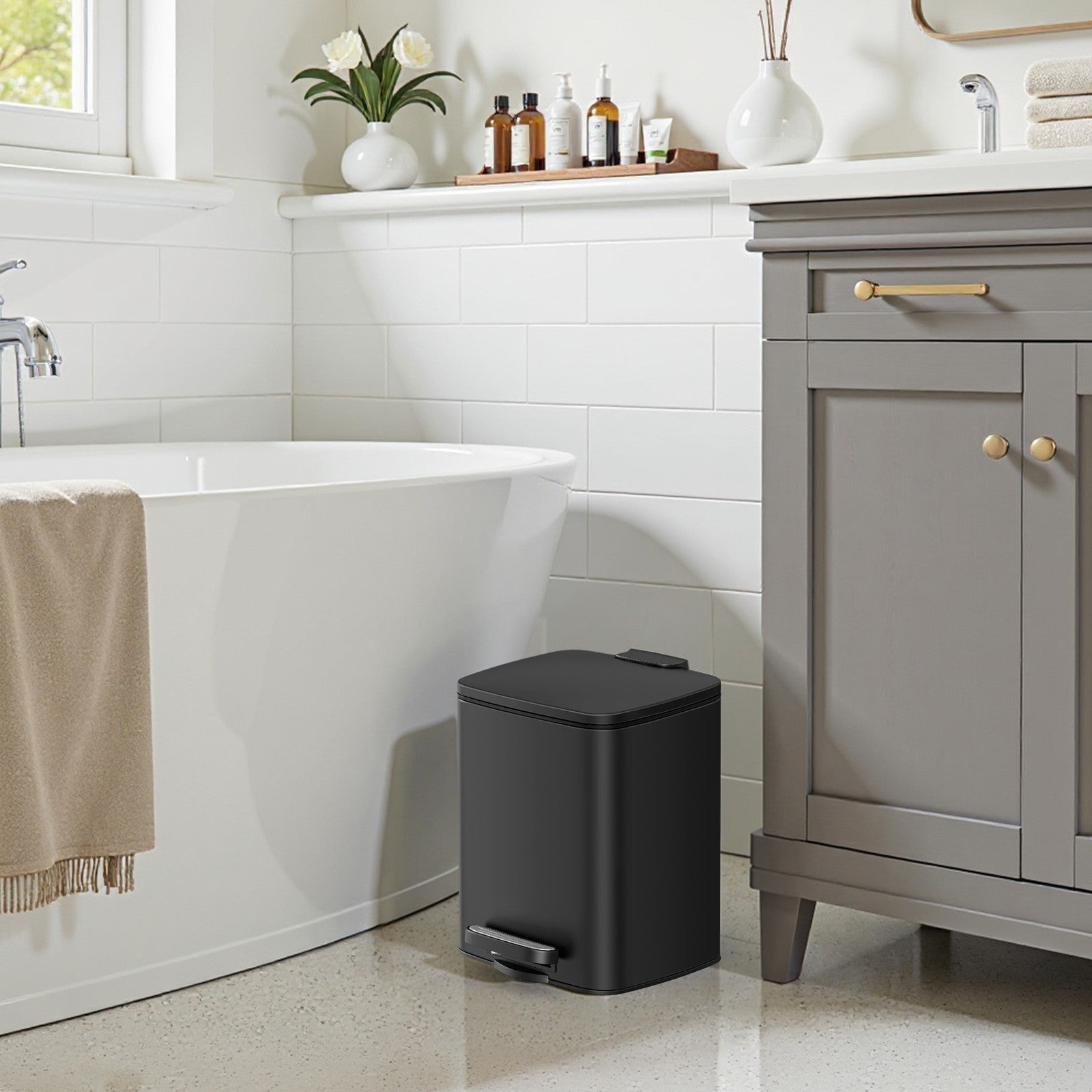 Steel Pedal Trash Bin – 6L – Soft-Close Lid – Ideal for Small Spaces