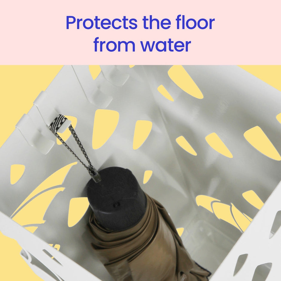 Umbrella Stand – Metal – White – Equipped with Hooks and Drip Tray