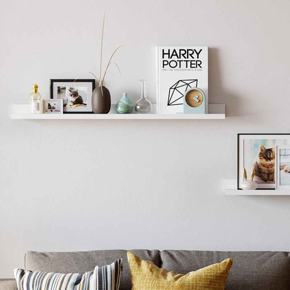 Floating Shelf – MDF – White – Wall Mounted for Photo Frames and Books, 115 x 10 cm