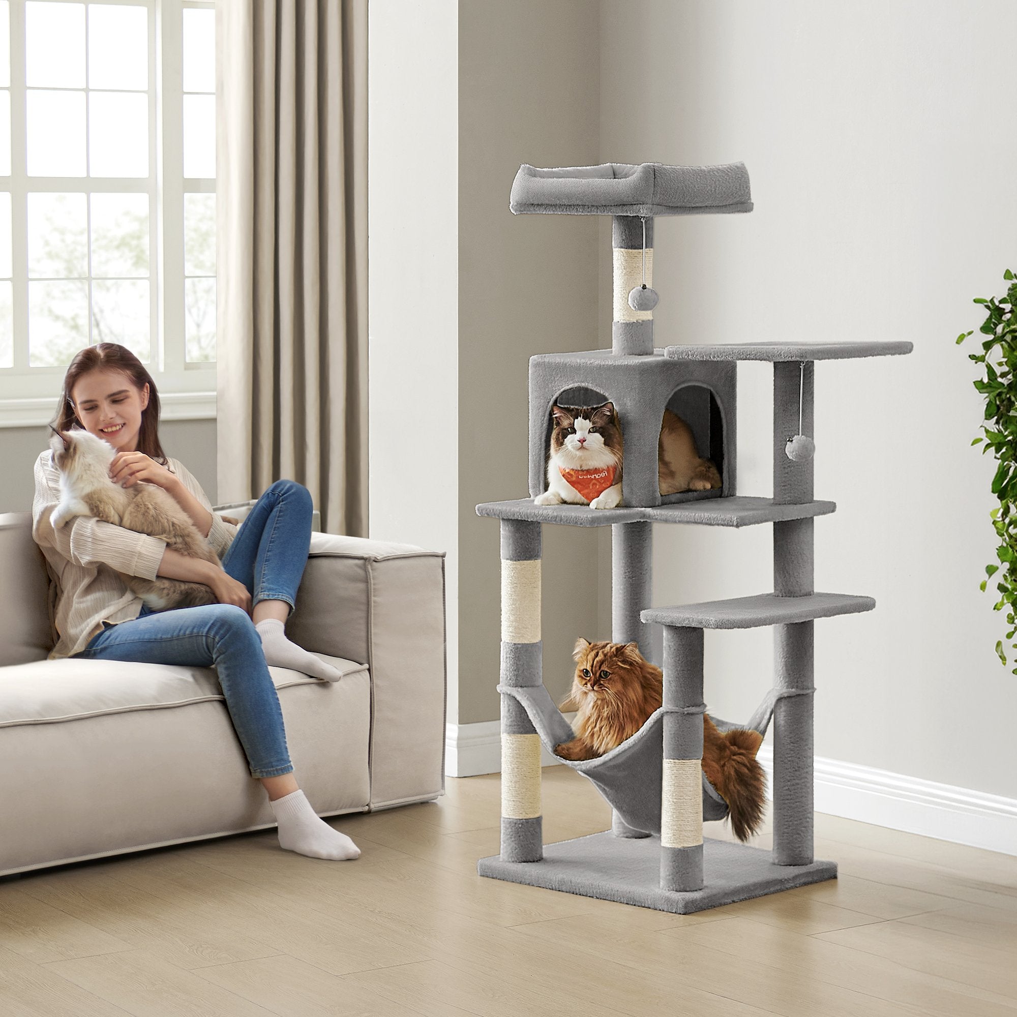 Cat Condo – Plush Fabric – Light Grey – Multi-Level with Scratching Posts and Perches